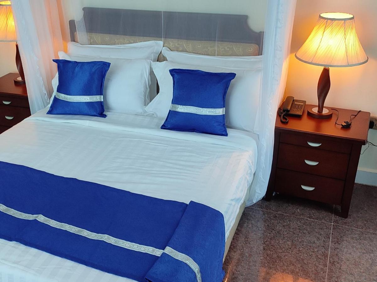 Koki Hotel Kampala Ngoại thất bức ảnh