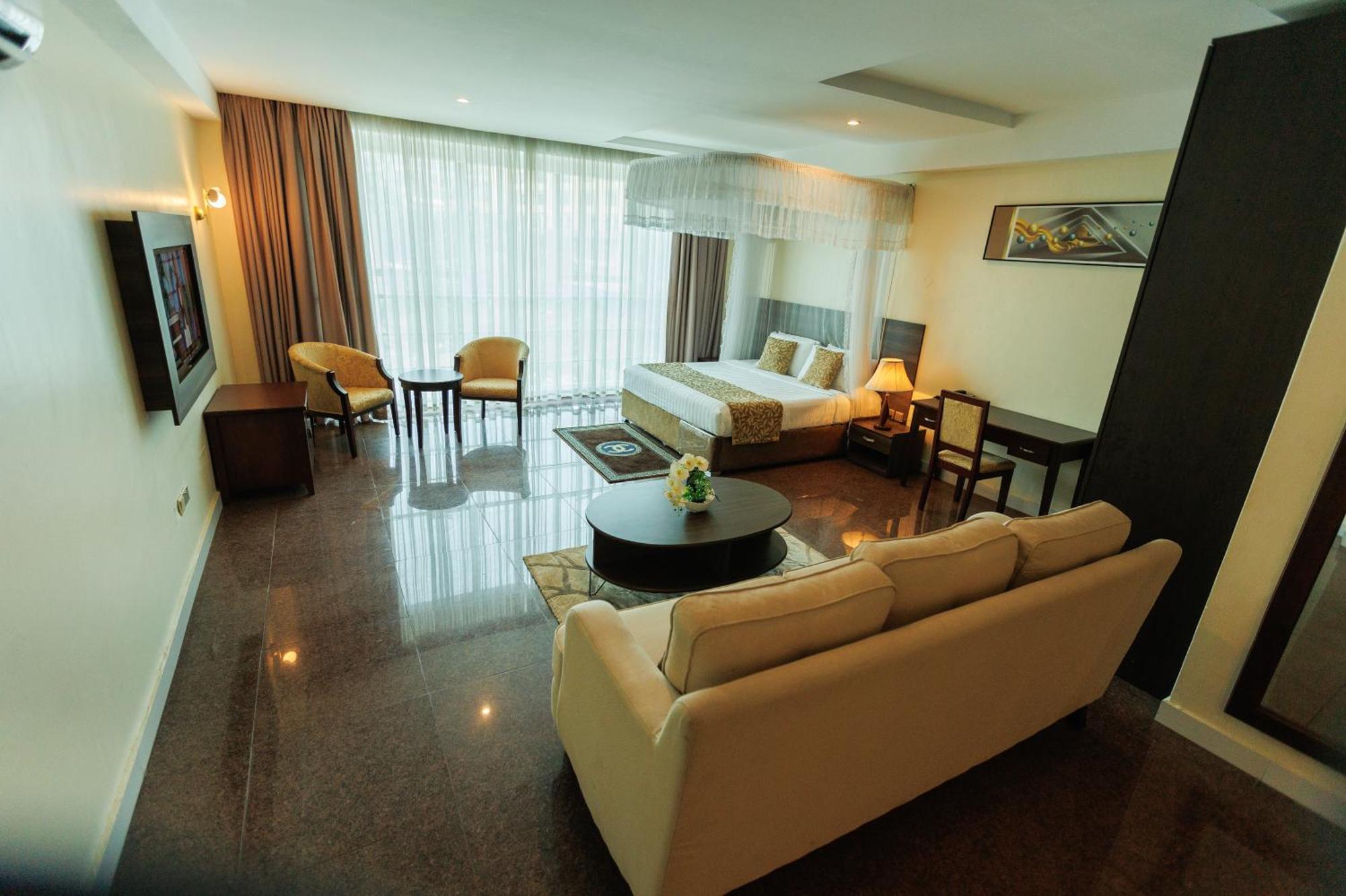 Koki Hotel Kampala Ngoại thất bức ảnh