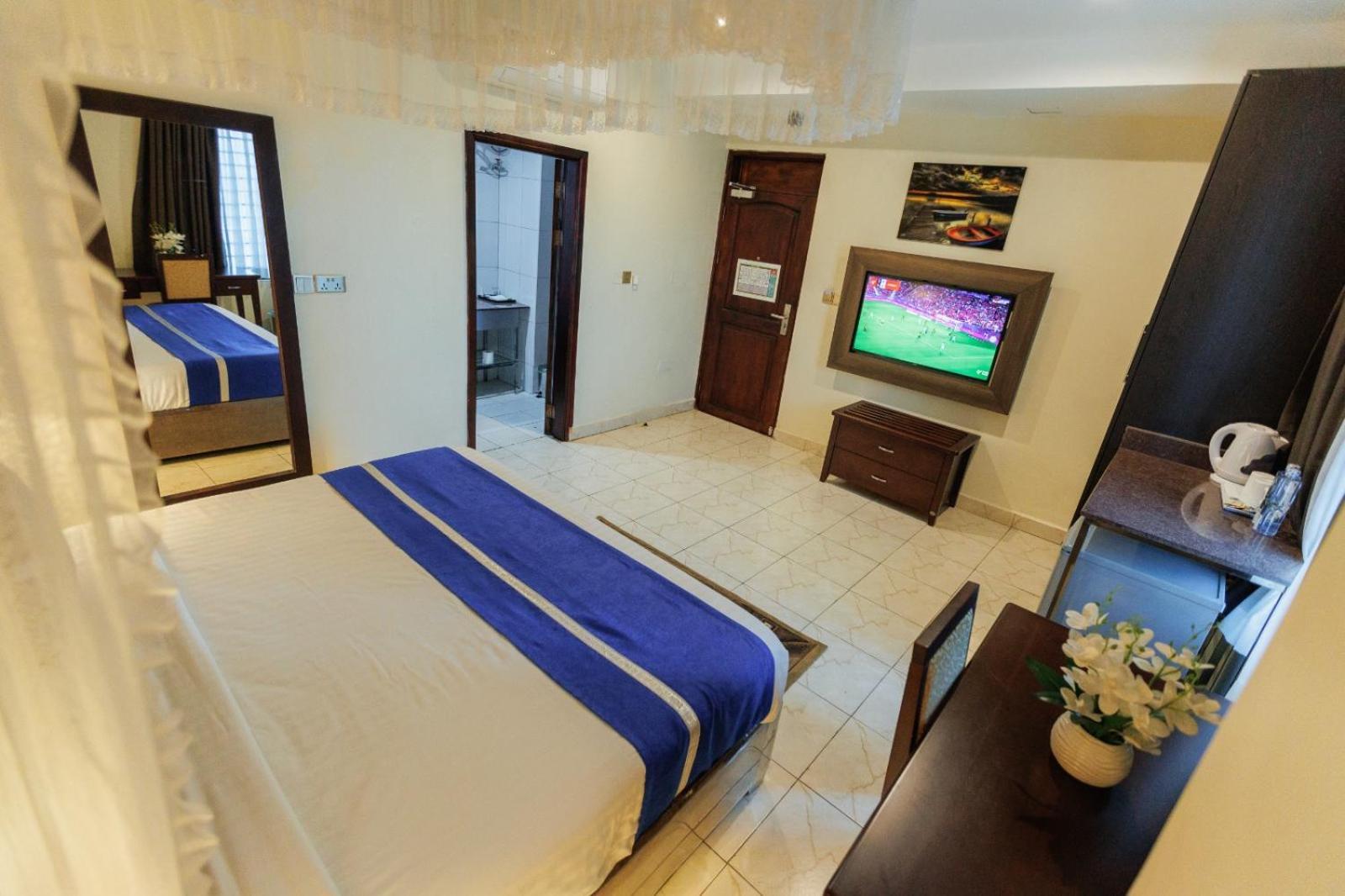 Koki Hotel Kampala Ngoại thất bức ảnh