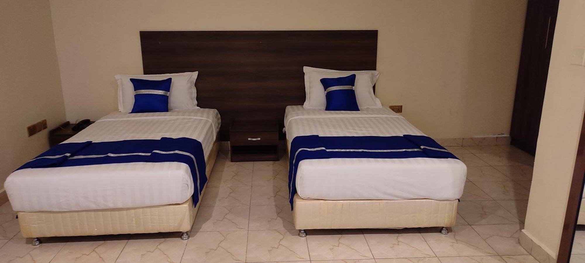 Koki Hotel Kampala Ngoại thất bức ảnh