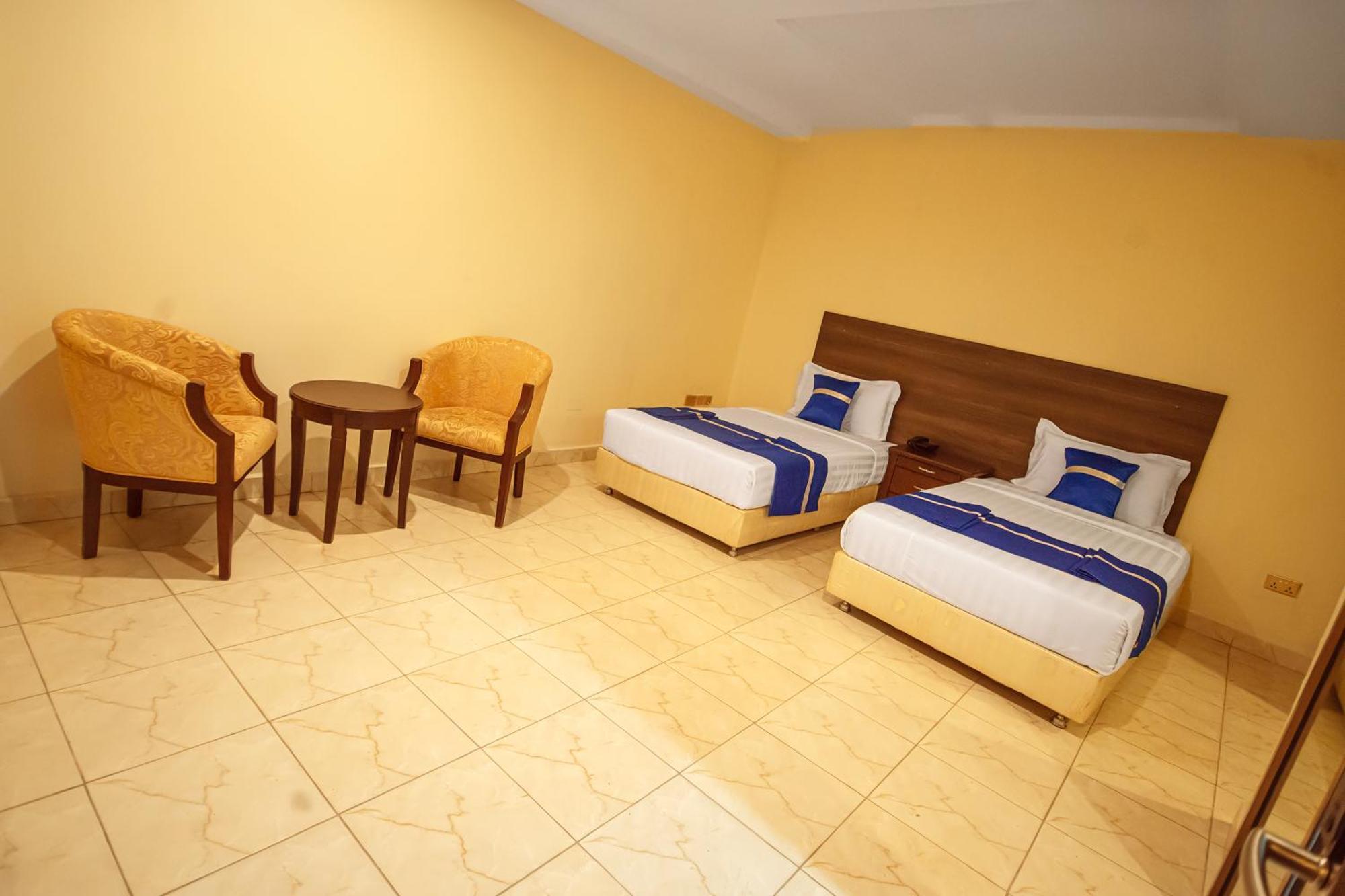 Koki Hotel Kampala Phòng bức ảnh